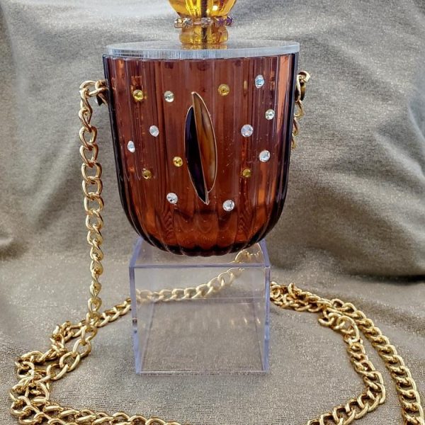 https://sandarellapurses.com/wp-content/uploads/2024/08/Sandarella_Autumn_Amber_Glass_Purse_01-600x600.jpg